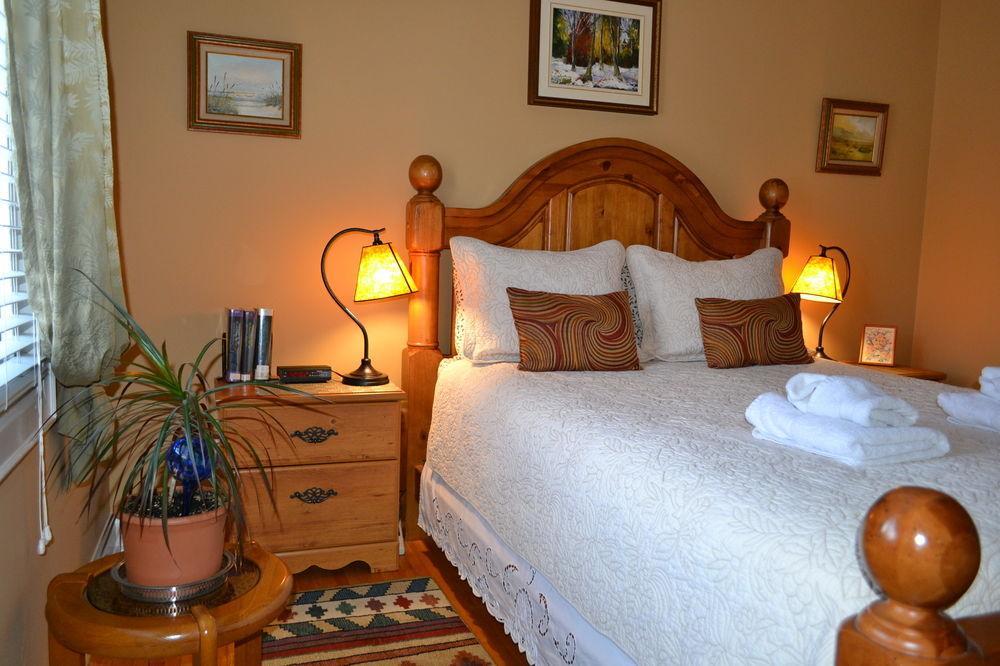 ניאגרה און דה לייק Williams Gate Bed & Breakfast Private Suites מראה חיצוני תמונה