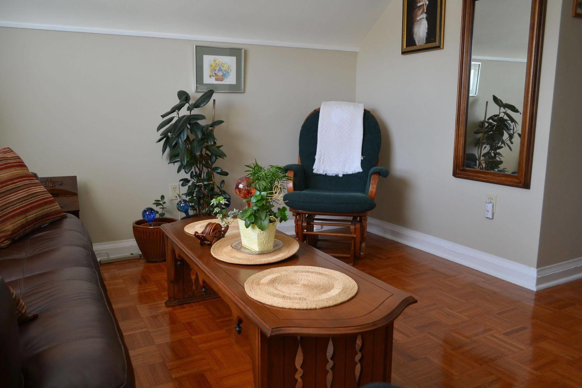 ניאגרה און דה לייק Williams Gate Bed & Breakfast Private Suites מראה חיצוני תמונה