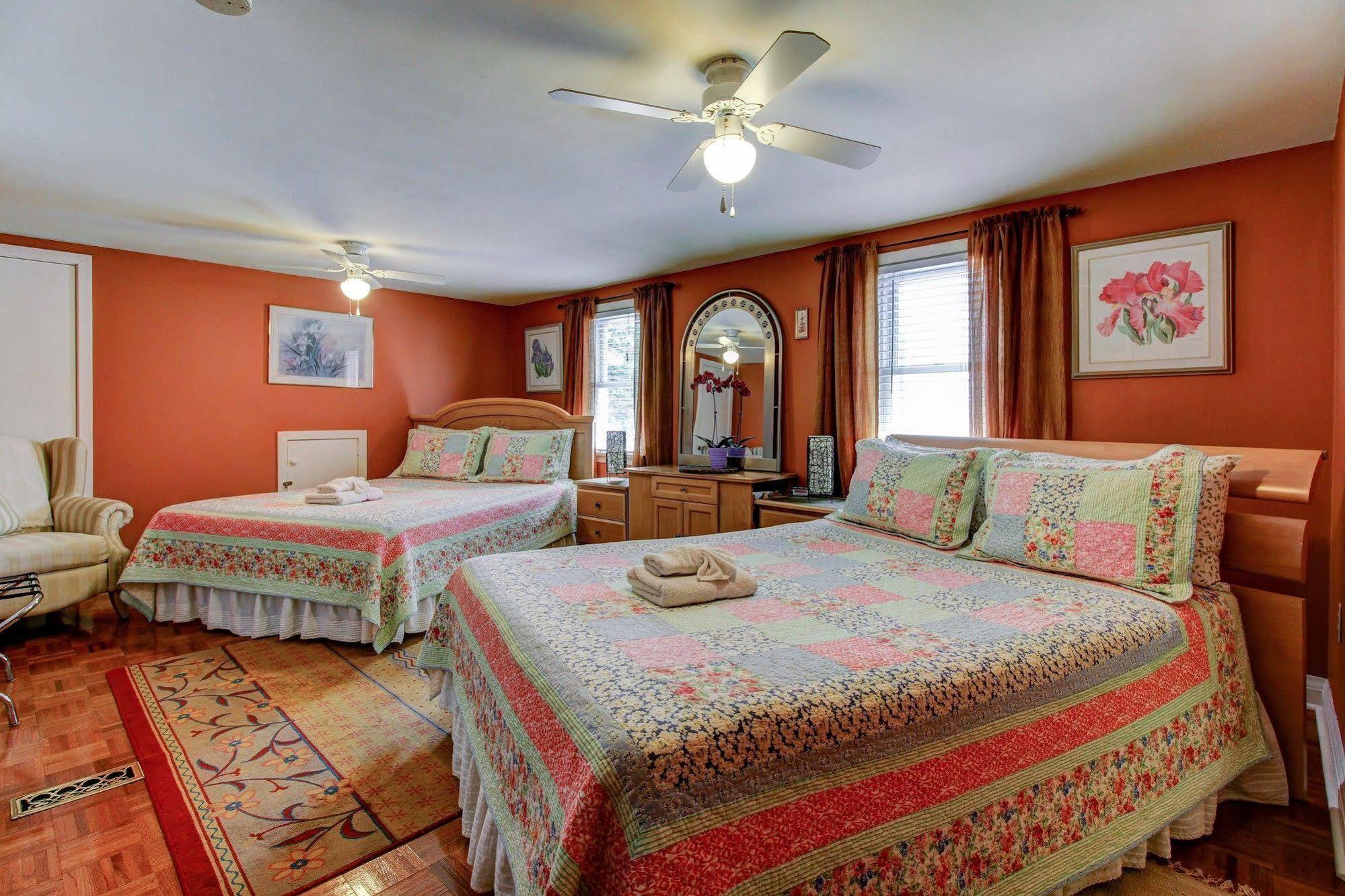 ניאגרה און דה לייק Williams Gate Bed & Breakfast Private Suites מראה חיצוני תמונה